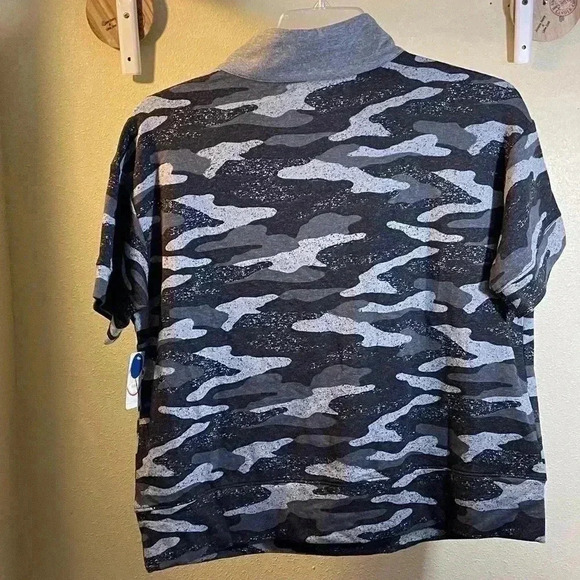 Flirtitude Active Gray Camo Workout Top Athleisure Jamestown Half Zip Sz M New - Picture 2 of 6